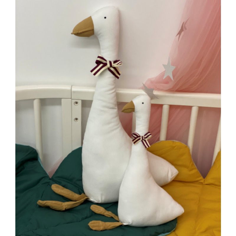 Brinquedo de Pelúcia de Ganso  - Baby Nursery Layout avaliação e preço